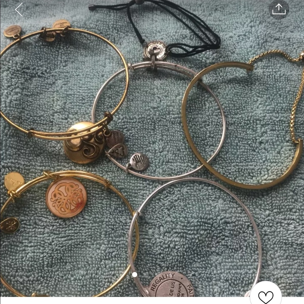 alex and ani bundle